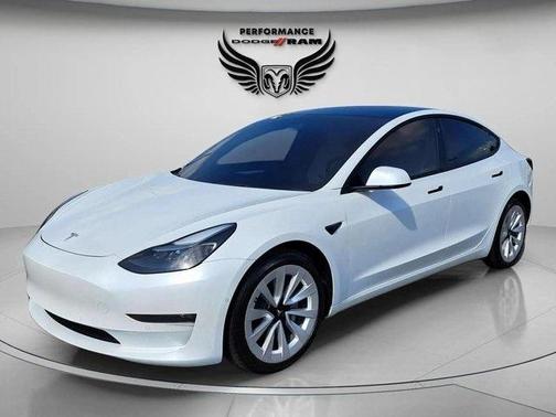2022 Tesla Model 3 Long Range