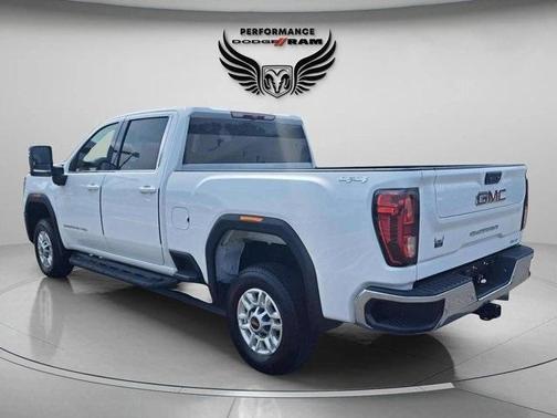 2024 GMC Sierra 2500 SLE