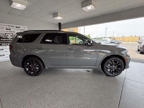 Destroyer Gray Clearcoat 2026 Dodge Durango GT