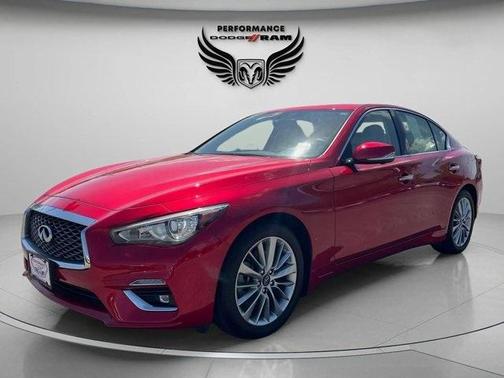 2022 INFINITI Q50 LUXE