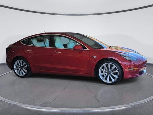 Red Multi 2018 Tesla Model 3