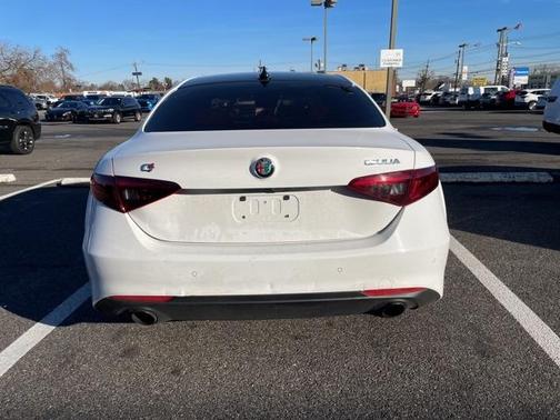 2022 Alfa Romeo Giulia Ti