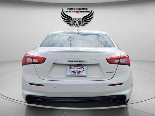 2018 Maserati Ghibli Base