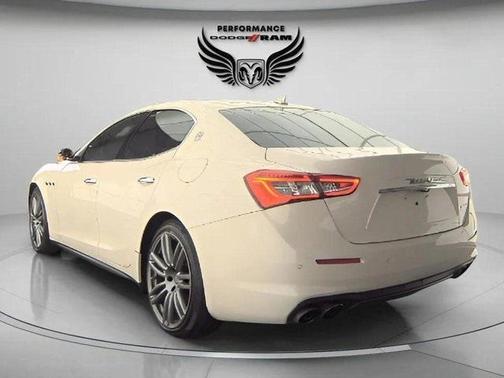 2018 Maserati Ghibli Base