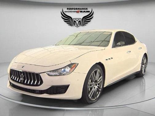 2018 Maserati Ghibli Base