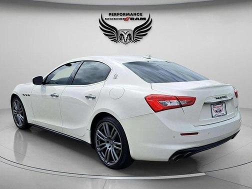 2018 Maserati Ghibli Base