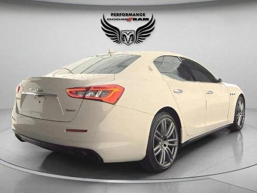 2018 Maserati Ghibli Base