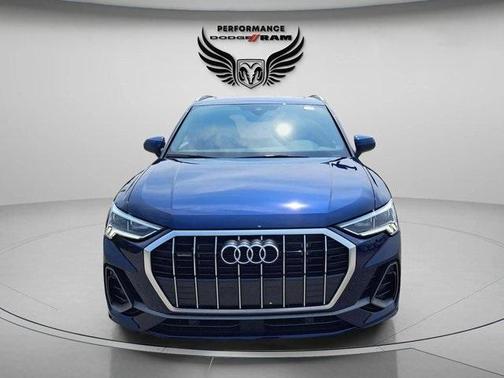 2024 Audi Q3 45 S line Premium