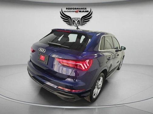 2024 Audi Q3 45 S line Premium