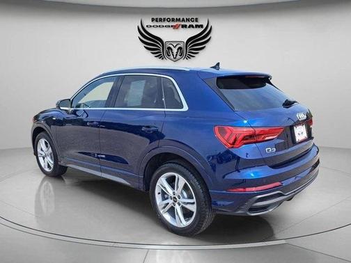 2024 Audi Q3 45 S line Premium