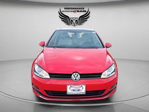 2015 Volkswagen Golf TDI SE 4-Door