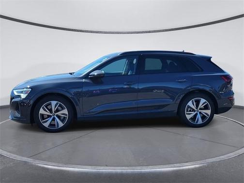 2024 Audi Q8 e-tron Premium