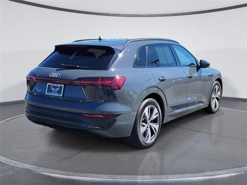 2024 Audi Q8 e-tron Premium