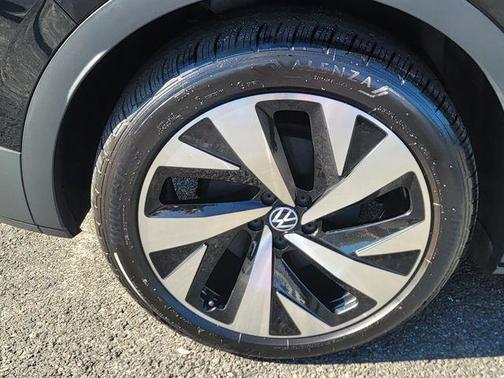 2021 Volkswagen ID.4 1st Edition