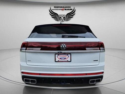 2024 Volkswagen Atlas Cross Sport 2.0T SEL Premium R-Line