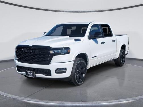 Bright White Clearcoat 2026 RAM 1500 Big Horn/Lone Star