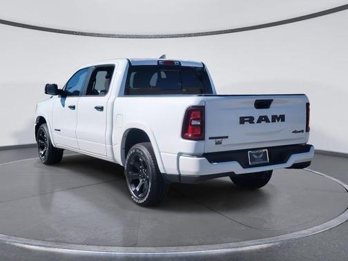 Bright White Clearcoat 2026 RAM 1500 Big Horn/Lone Star