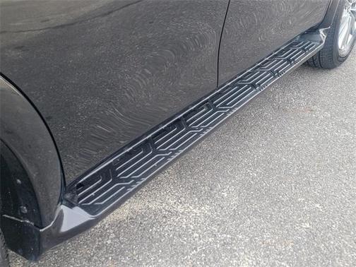 2018 INFINITI QX80 Base