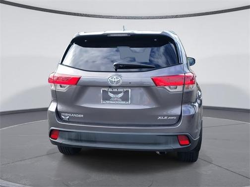 2017 Toyota Highlander 