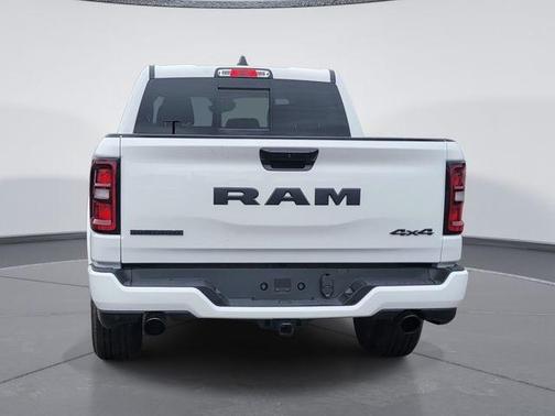 Bright White Clearcoat 2026 RAM 1500 Big Horn/Lone Star