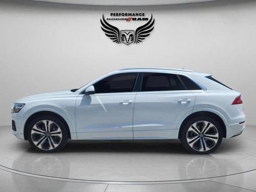 2020 Audi Q8 55 Premium Plus