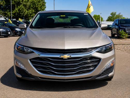 Mineral Gray Metallic 2023 Chevrolet Malibu FWD 1LT