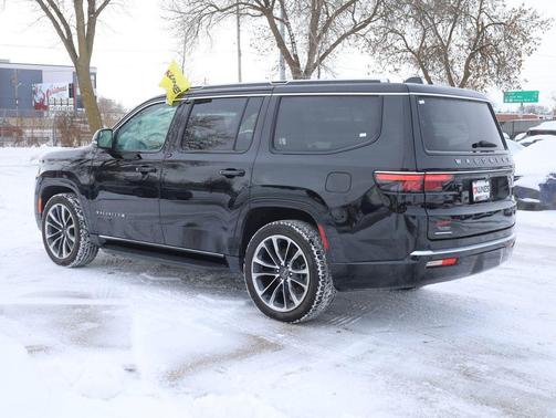 2023 Jeep Wagoneer Series II 4x4