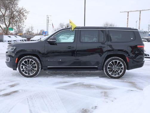 2023 Jeep Wagoneer Series II 4x4
