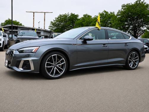 Daytona Gray Pearl Effect 2023 Audi A5 Sportback 45 S Line Premium Plus