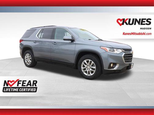 2021 Chevrolet Traverse LT Cloth