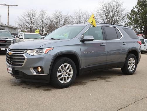 2021 Chevrolet Traverse LT Cloth