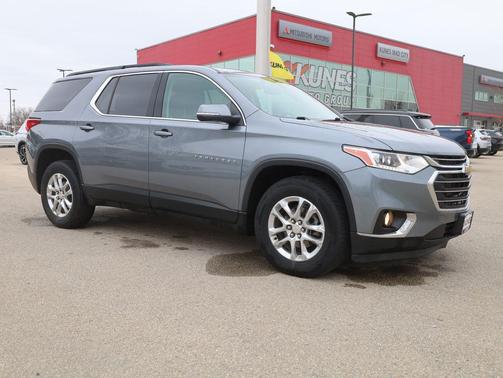 2021 Chevrolet Traverse LT Cloth