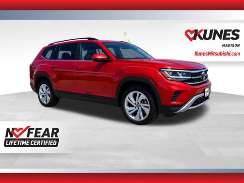 Aurora Red Metallic 2022 Volkswagen Atlas 3.6L SE w/Technology