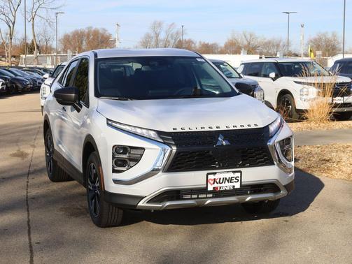 2026 Mitsubishi Eclipse Cross SE