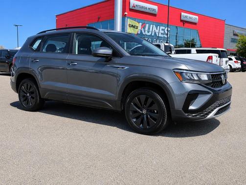 Platinum Gray Metallic 2024 Volkswagen Taos 1.5T S