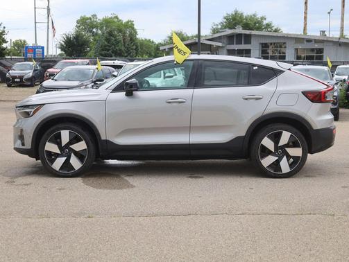 2023 Volvo C40 Recharge Pure Electric Twin Plus