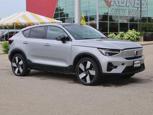 2023 Volvo C40 Recharge Pure Electric Twin Plus