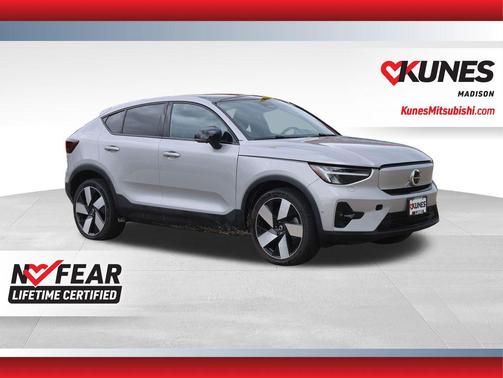2023 Volvo C40 Recharge Pure Electric Twin Plus