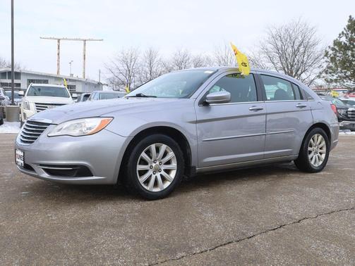 2013 Chrysler 200 Touring