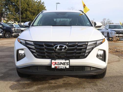 White Pearl 2024 Hyundai TUCSON SEL