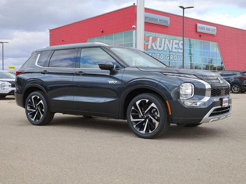 2025 Mitsubishi Outlander PHEV SE S-AWC