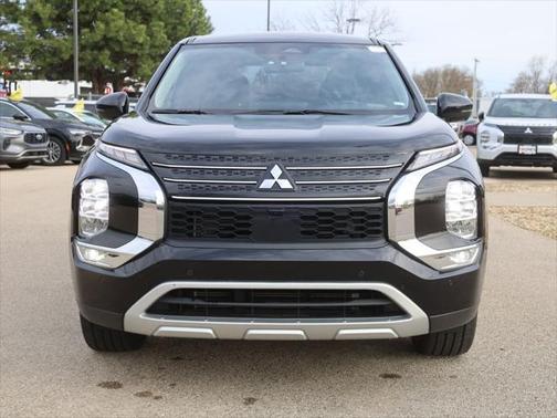 2023 Mitsubishi Outlander SE 2.5 2WD