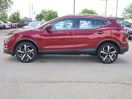 Scarlet Ember Tintcoat 2020 Nissan Rogue Sport SL