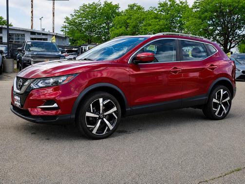 Scarlet Ember Tintcoat 2020 Nissan Rogue Sport SL