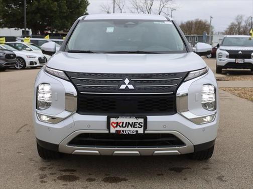 2023 Mitsubishi Outlander PHEV SE S-AWC