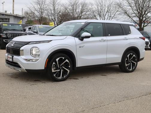 2023 Mitsubishi Outlander PHEV SE S-AWC