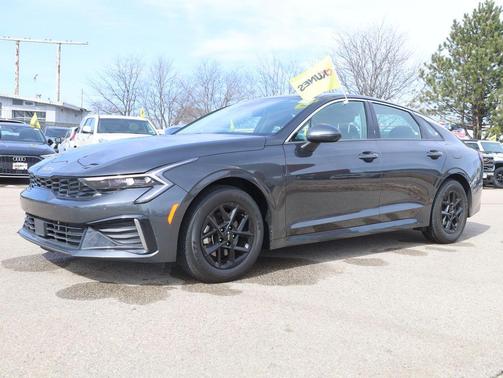 Interstellar Gray 2025 Kia K5 LXS