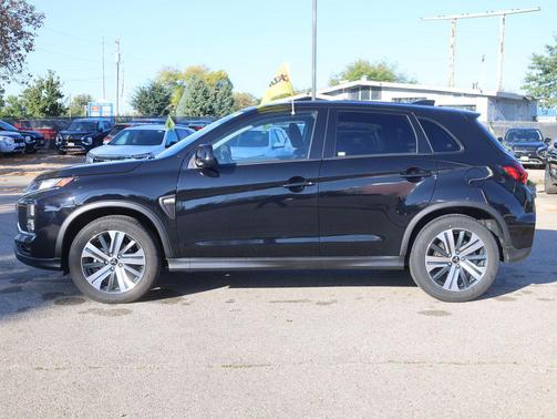 2024 Mitsubishi Outlander Sport 2.0 ES