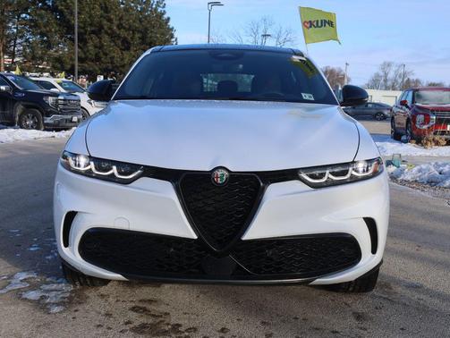 2024 Alfa Romeo Tonale Veloce EAWD