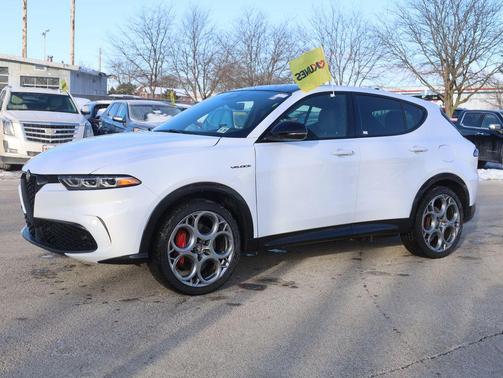 2024 Alfa Romeo Tonale Veloce EAWD